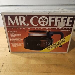 Mr. Coffee 10 Cup Glass Decanter Caraffe Model D-7 With Lid  1982
